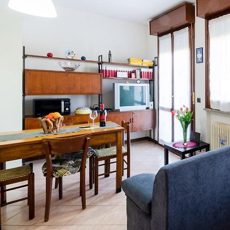 Parma Fiere Studio Con Parcheggio E Balcone Lejlighed Eksteriør billede